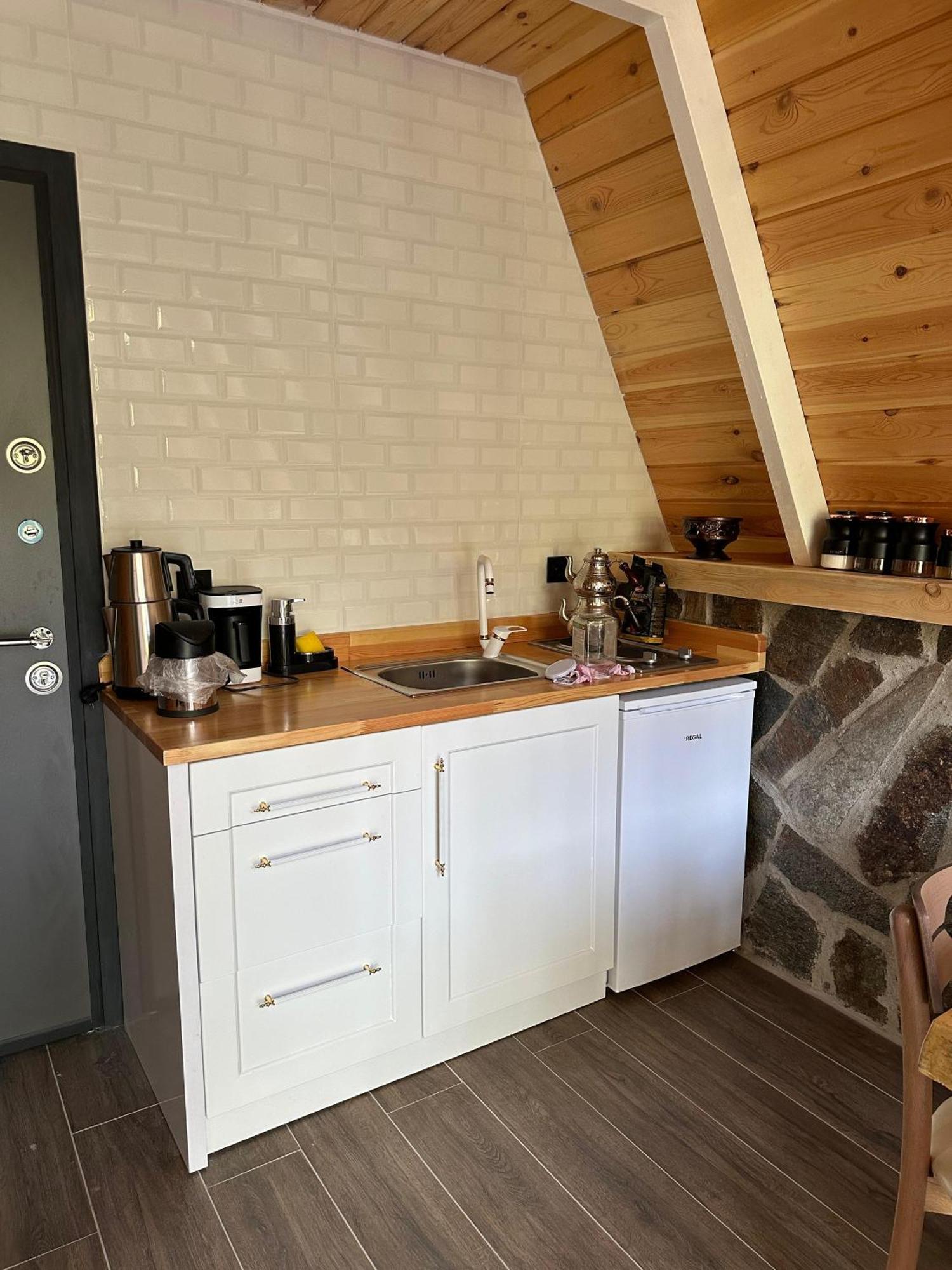 Ruby Bungalov Dogal Yasam Evleri Bed & Breakfast Pazar  Bagian luar foto